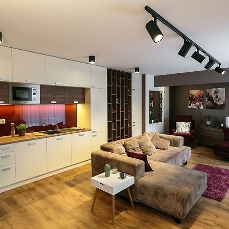 Doczy Private Apartment Debrecen Eksteriør bilde