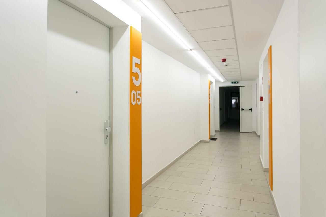 Doczy Private Apartment Debrecen Eksteriør bilde